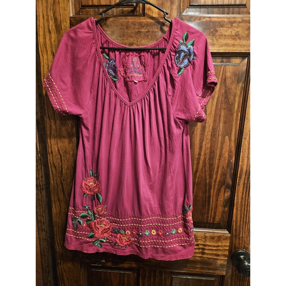 Johnny Was JW Los Angeles Embroidered Floral Bohemian Shirt Pink Medium Flowy